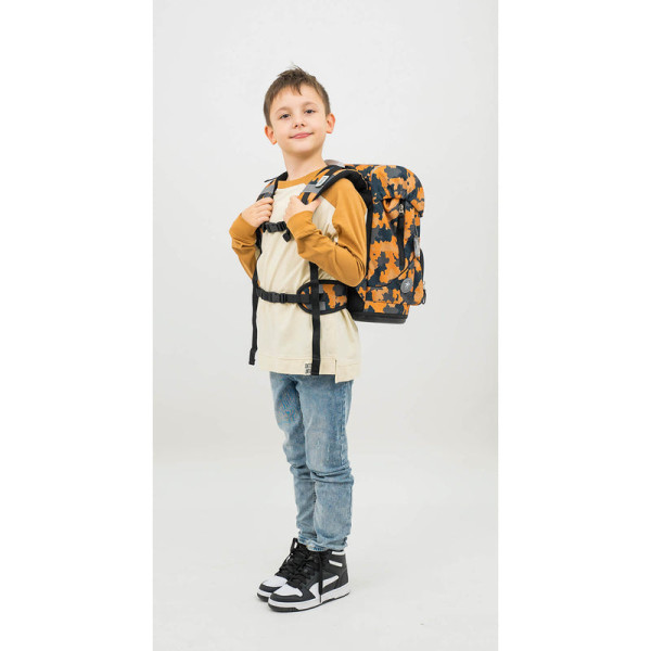 Belmil | Motion ergonomisches Schulranzen Set 5-teilig "Orange Camouflage" aus recyceltem Material mit Brustgurt, Hüftgurt, Magnetverschluss, Patch Set 6 Stück | 405-74/S-30
