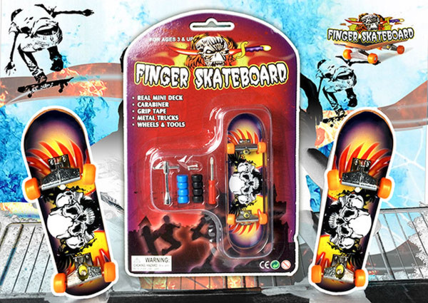 Fingerboard mit Totenkopfmotiven | sortiert